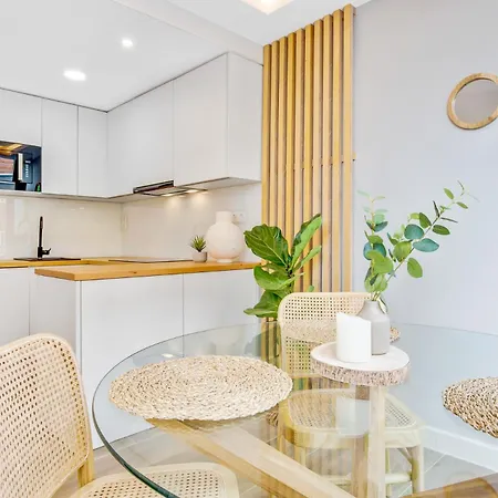 Casa Cantillo - La Roca 토레몰리노스